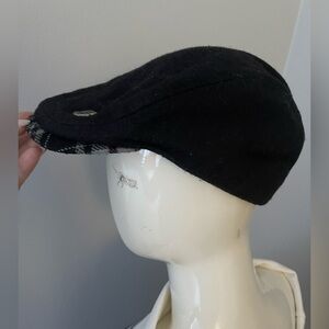 Pamoa Men Black/plaid Newsboy Flat Cap in size S/M